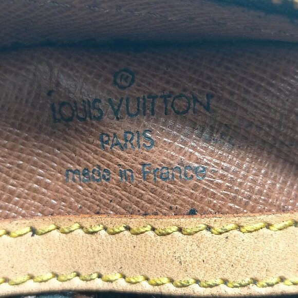 Louis Vuitton Blois Brown Monogram Shoulder Bag mon687-101025 - Picture 16 of 16